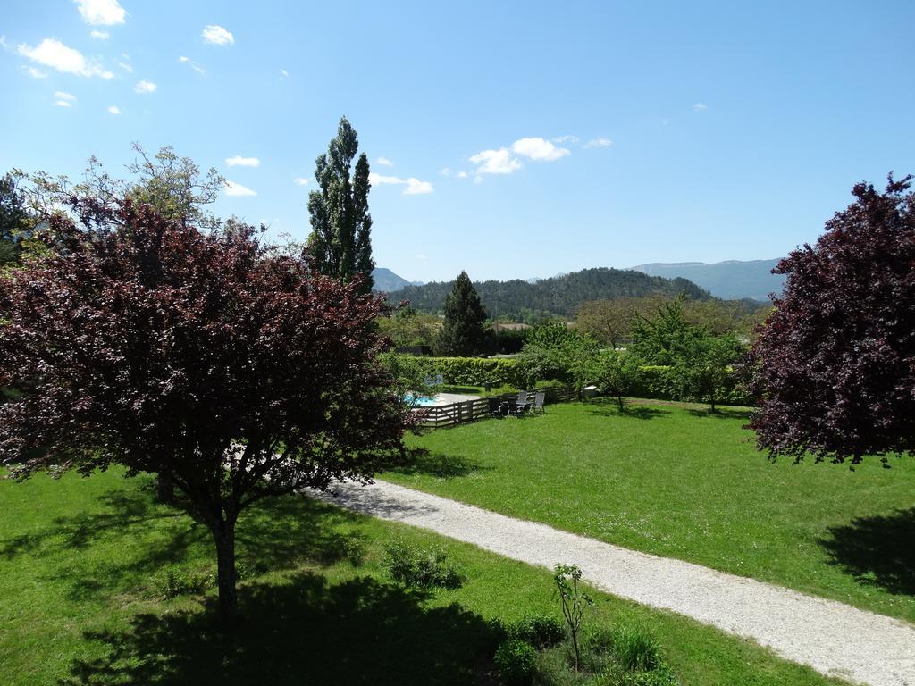 L'Enclos B&B Châtillon-en-Diois Buitenkant foto