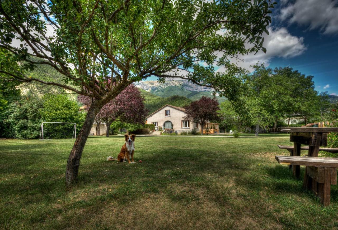 L'Enclos B&B Châtillon-en-Diois Buitenkant foto